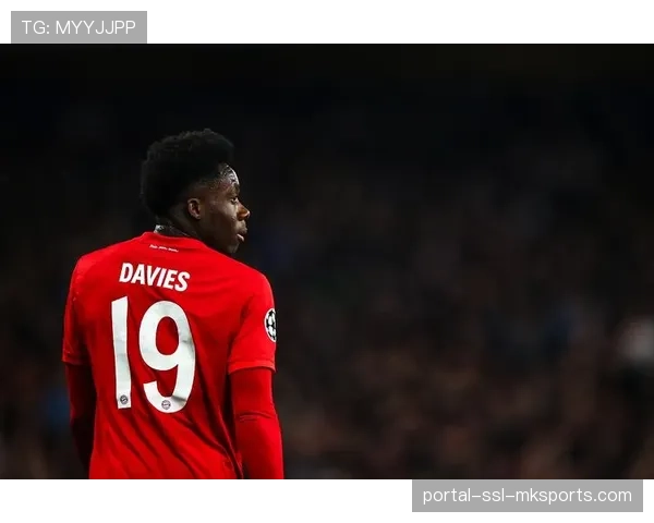 官方确认：拜仁后卫阿方索-戴维斯赛季后自由身加盟皇家马德里